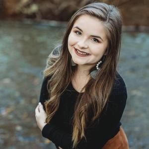 Meet your Posher, Natalie